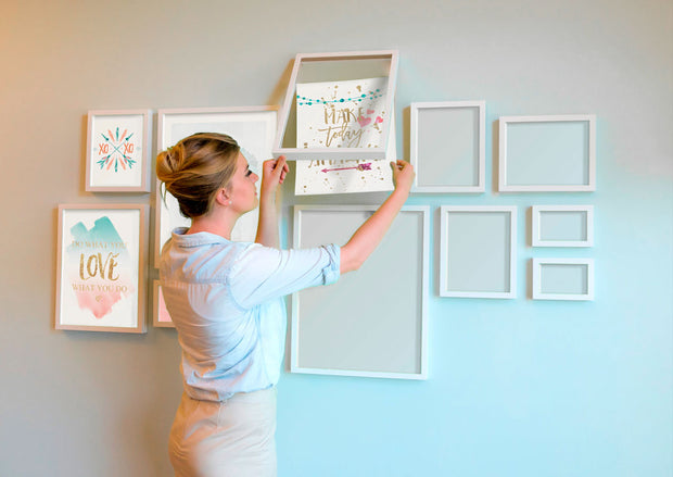 QIK FRAME™ - The Quick-Change Picture Frame